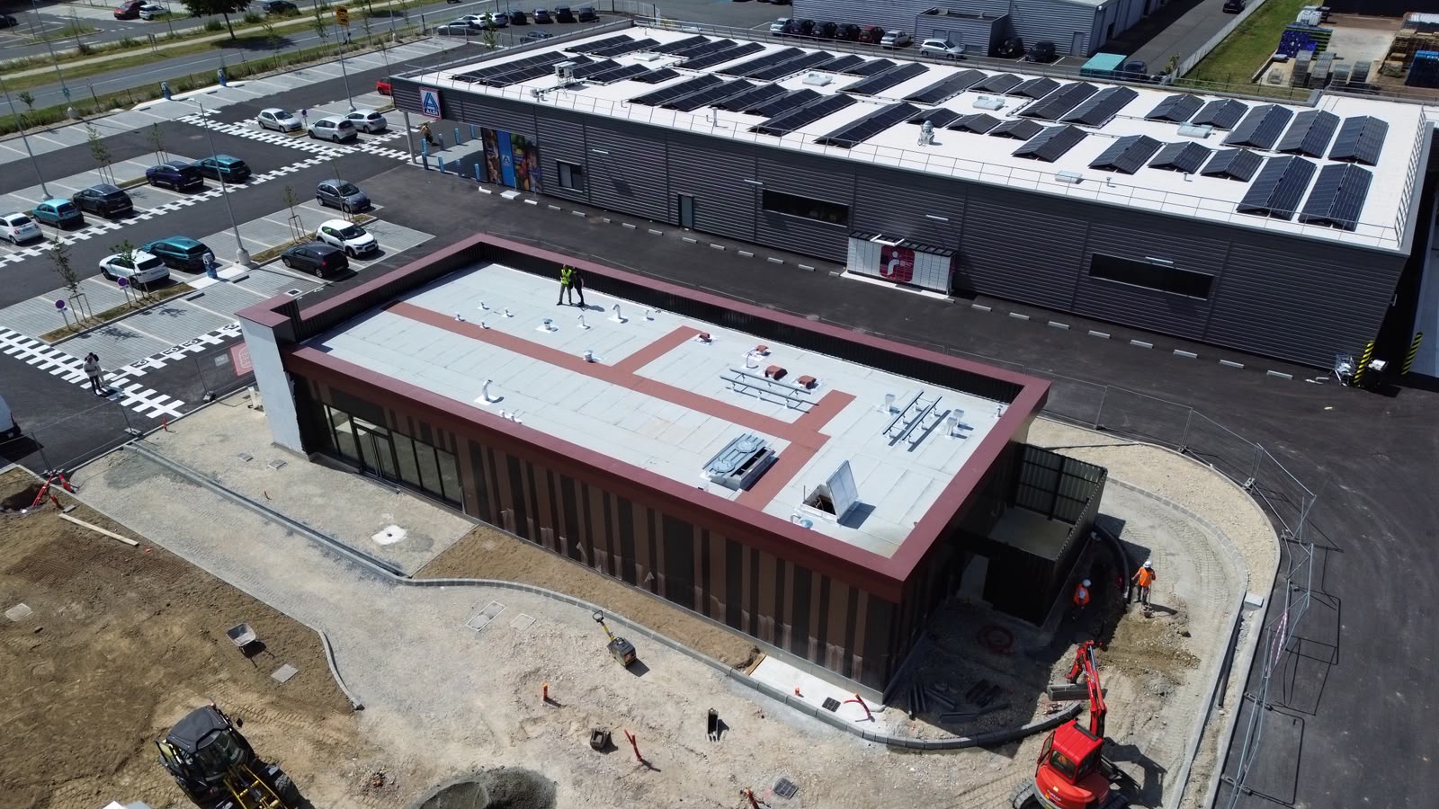 Retail park de Carentan : Livraison du Burger King