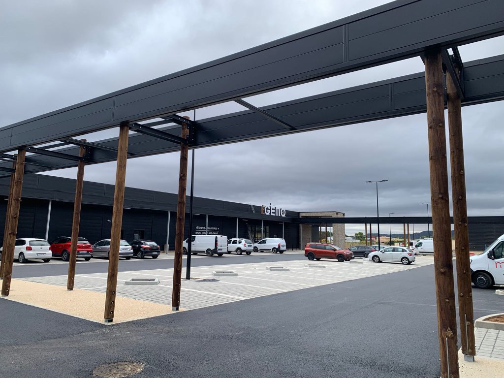 Obazyne : Chantier Retail park Lézignan