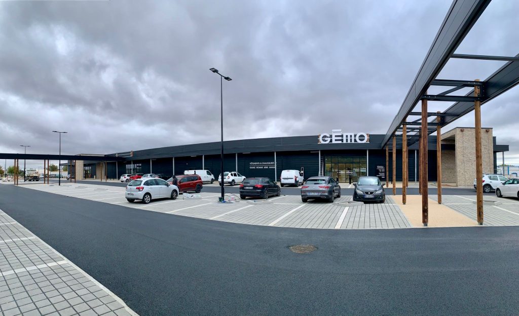 Obazyne : Chantier Retail park Lézignan